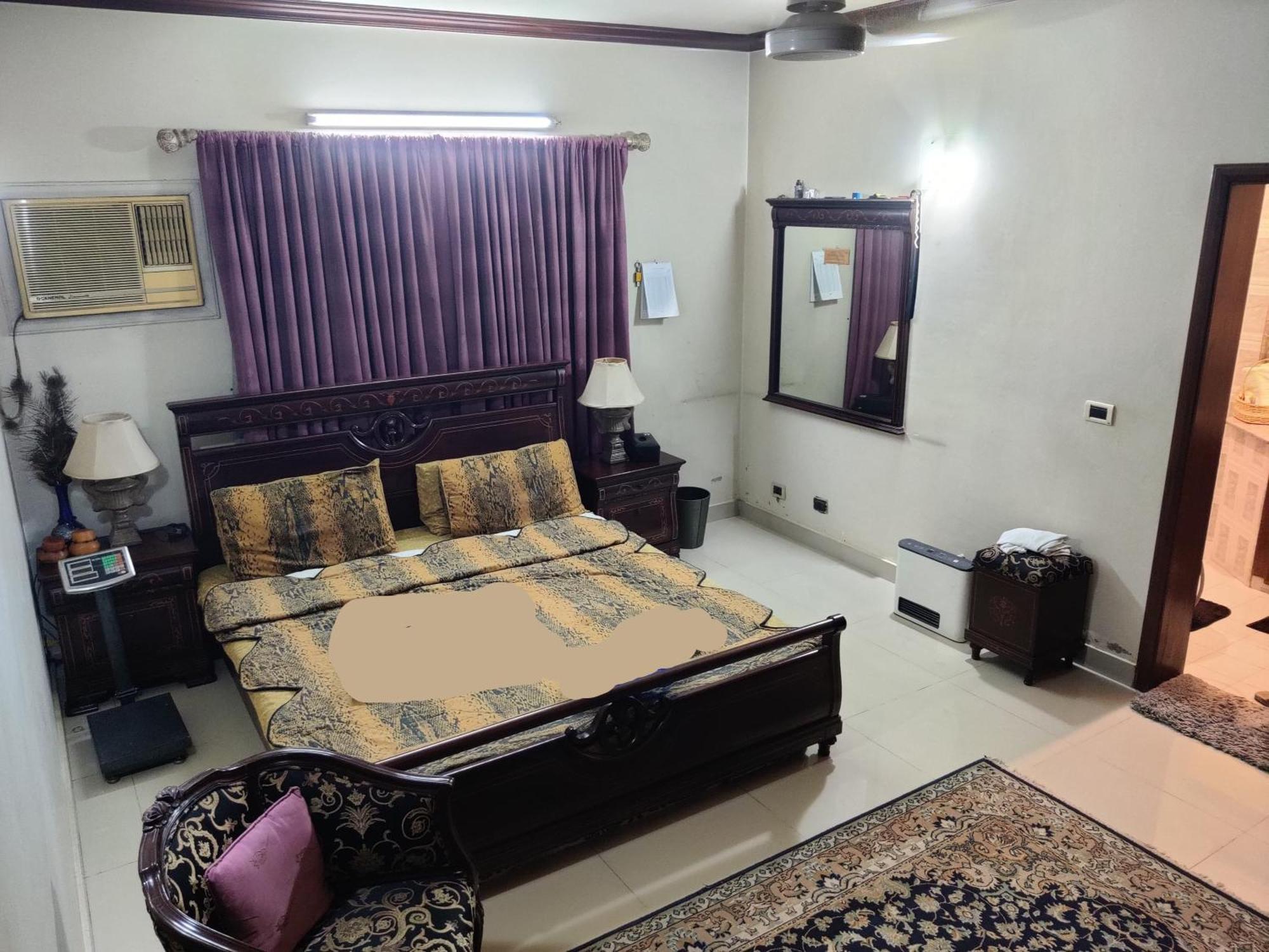 The Den Hotel Islamabad Exterior photo